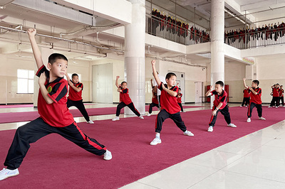 13歲孩子學(xué)中華武術(shù)可以嗎?