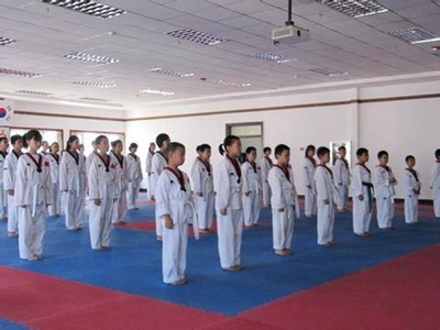 重慶市九龍坡區(qū)名揚(yáng)武術(shù)學(xué)校