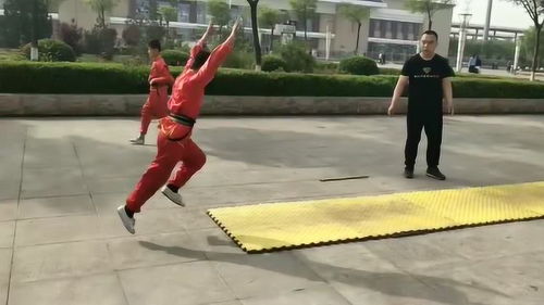 介休群英武術學校